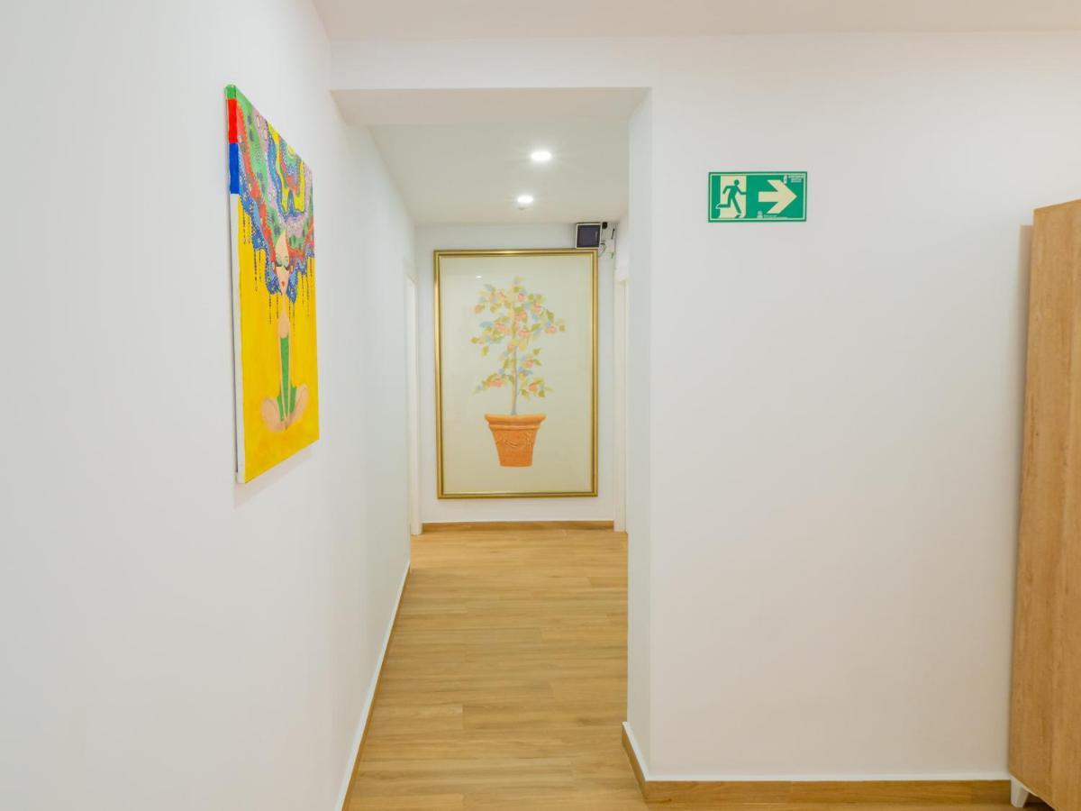 Cubo'S Hostal William'S Sunny 2 With Breakfast Torre de Benagalbon Exterior foto